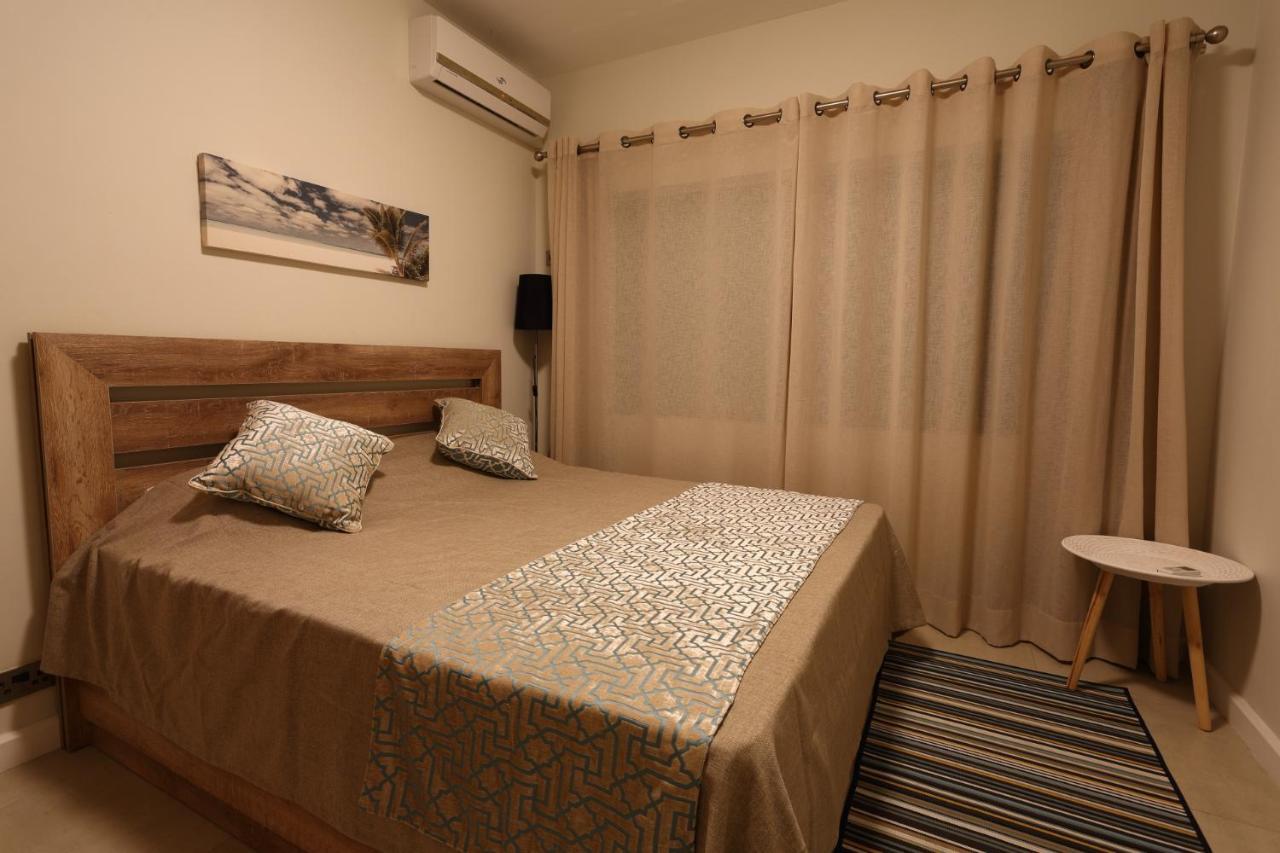 Cove 4 Apartment *