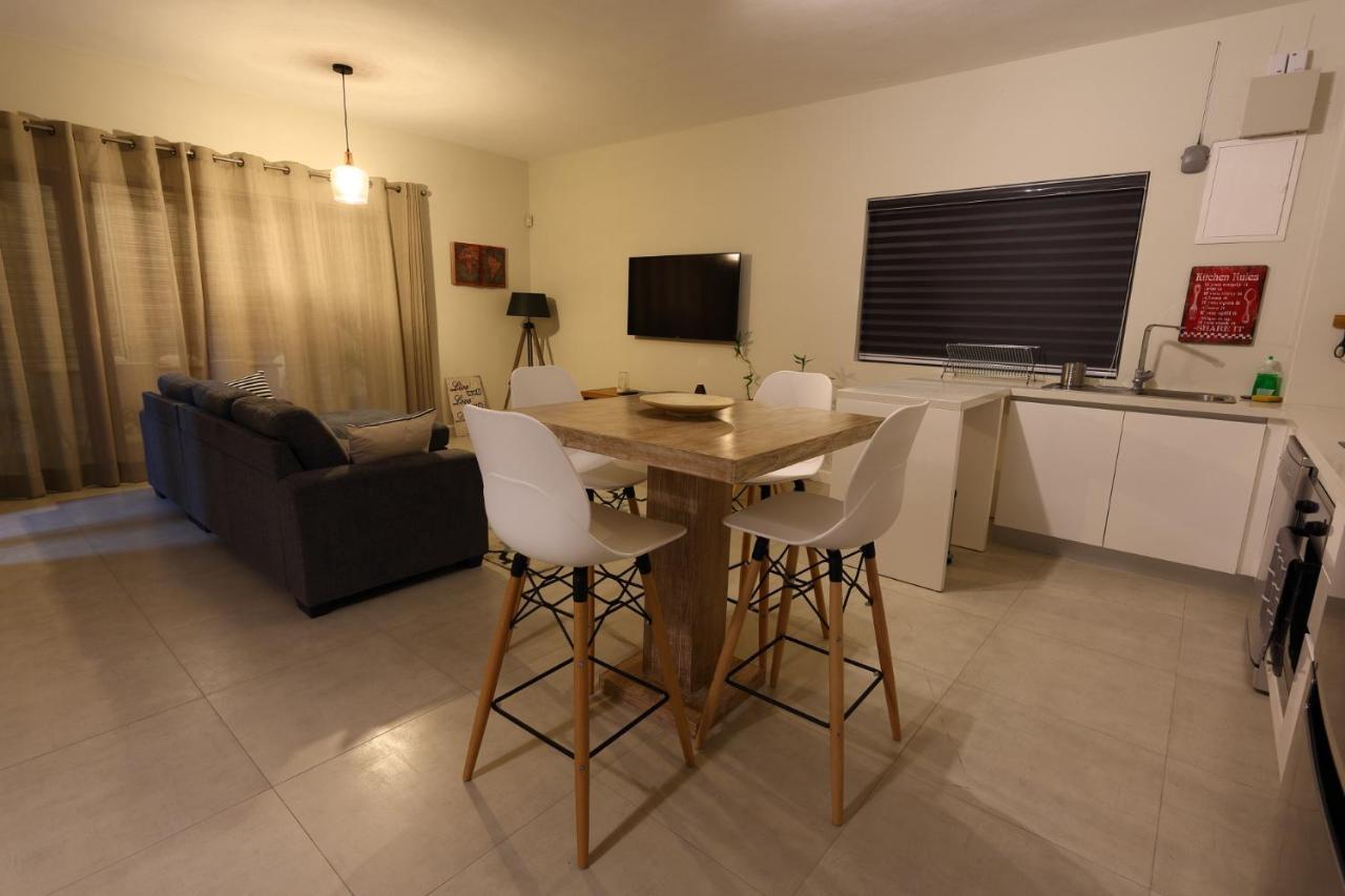 Cove 4 Apartment