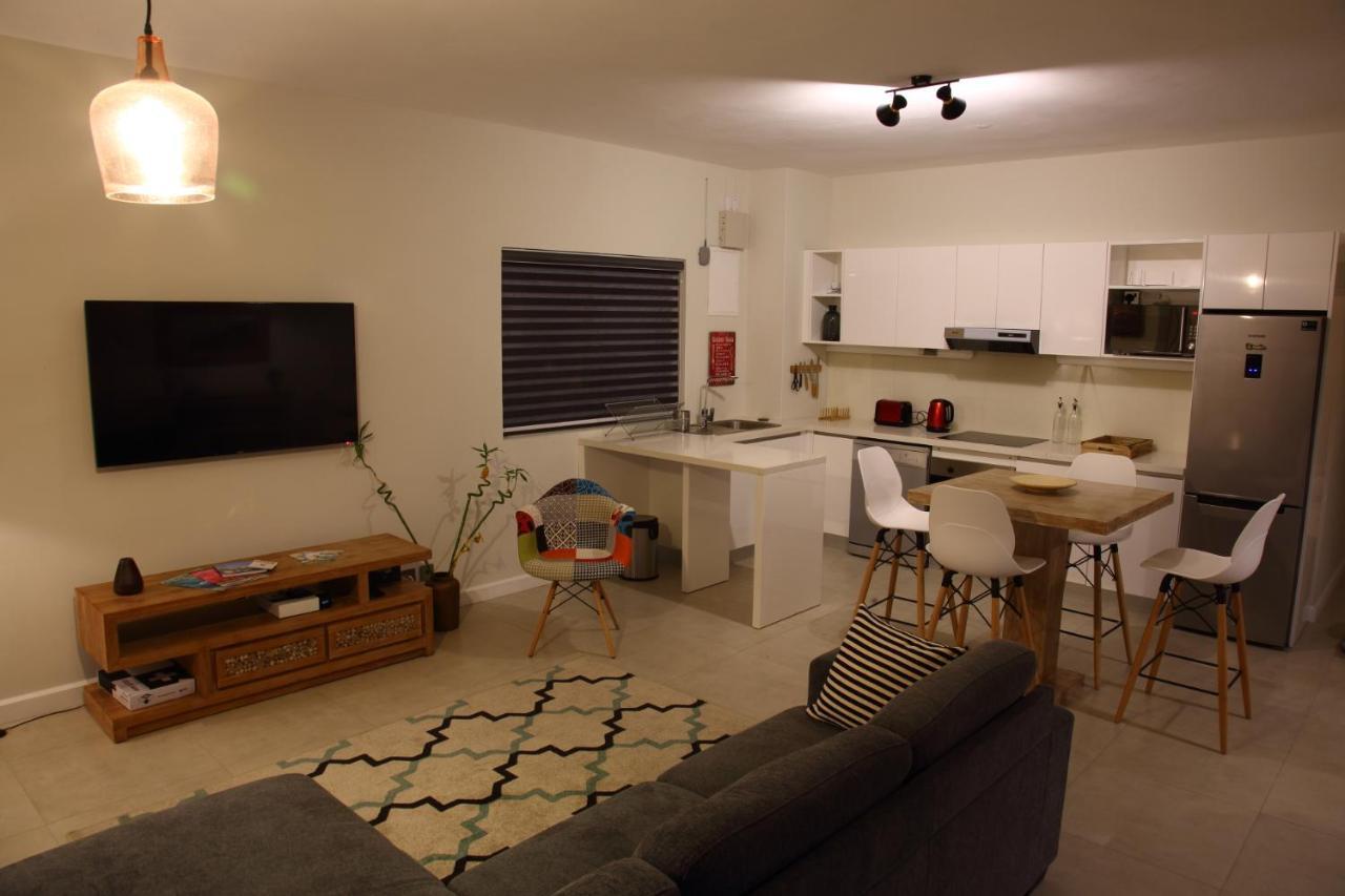 Cove 4 Apartment *