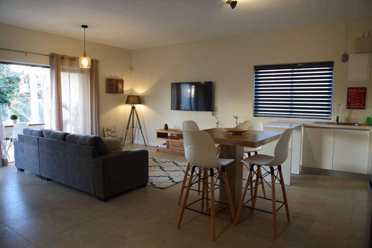 Cove 4 Apartment *